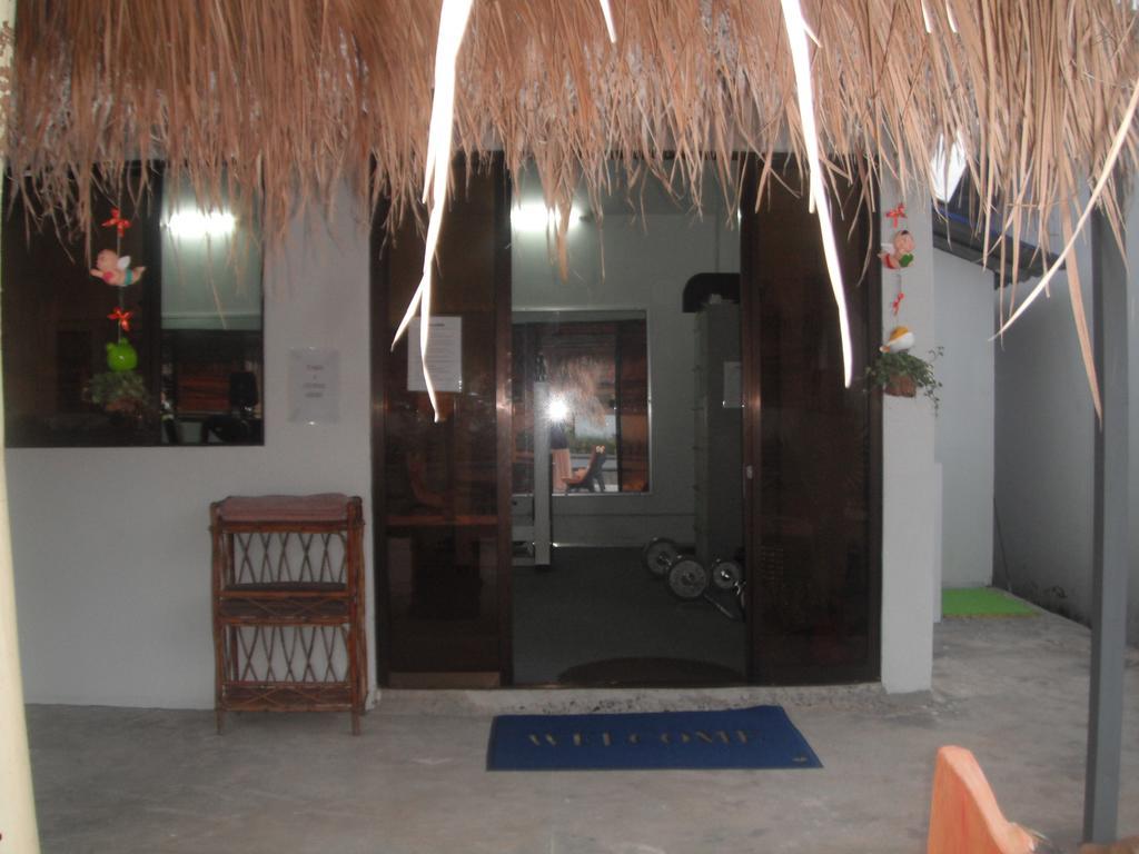 Pat Pat Guesthouse Sihanoukville Exterior photo